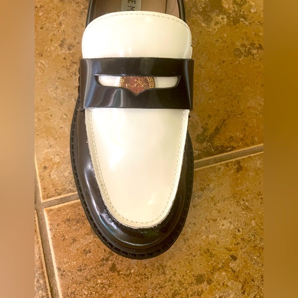 COPY - ✨✨❤️Steve Madden Miller black/white loafers SIZE 6✨✨❤️ - Picture 5 of 6